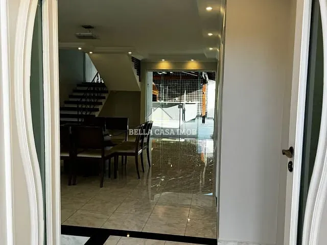 Casa com 290m² 3 quartos e 4 banheiros, à venda, no bairro Parque Residencial Villa dos Inglezes em Sorocaba