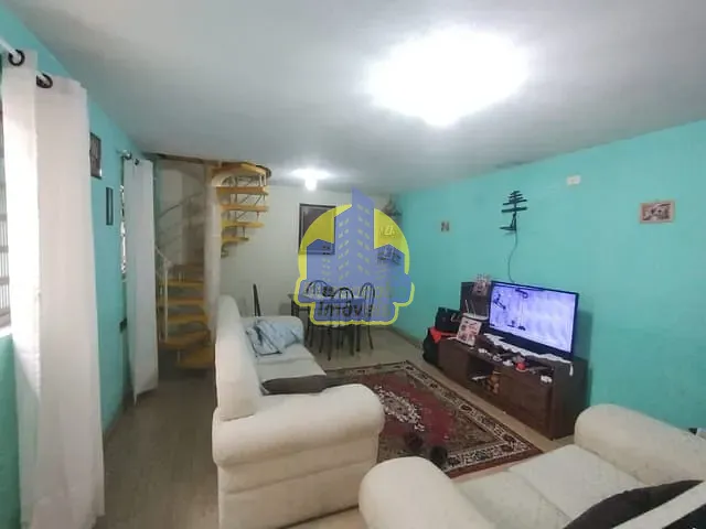 Casa com 160m², à venda, no bairro Jardim do Lago em São Paulo