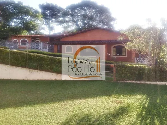 Casa com 2100m² 4 quartos e 3 banheiros, à venda, no bairro Jardim Estância Brasil em Atibaia