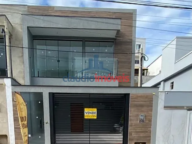 Casa 3 quartos e 2 banheiros, à venda, no bairro Jardim Belvedere em Volta Redonda