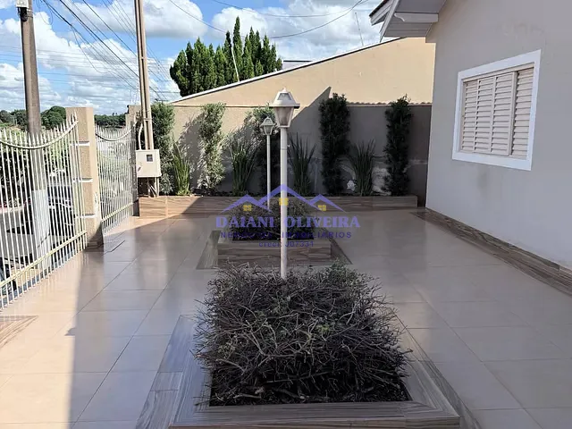 Casa com 200m² 3 quartos e 2 banheiros, à venda ou para alugar, no bairro MORADA DO SOL em Cambará
