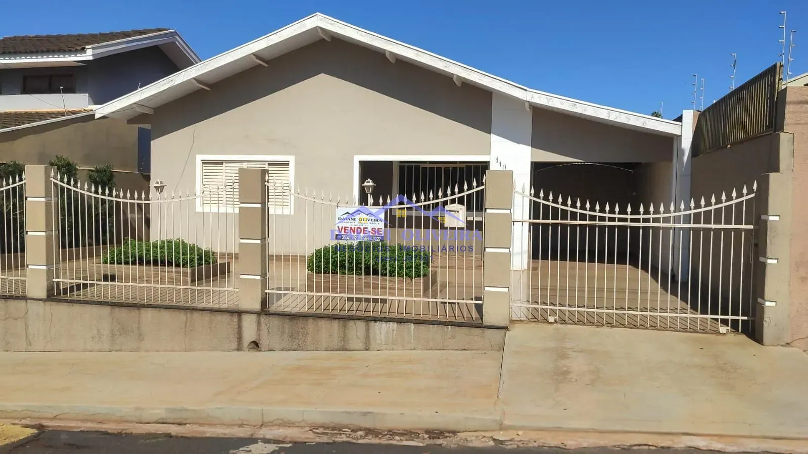 Casa, 3 quartos, 200 m² - Foto 1
