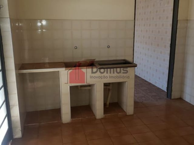 Casa com 250m², à venda, no bairro Vila Rica em Pindamonhangaba