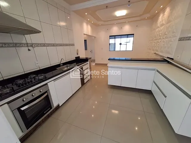 Casa com 153m² 2 quartos e 2 banheiros, à venda, no bairro Jardim São Camilo em Santa Bárbara D'Oeste