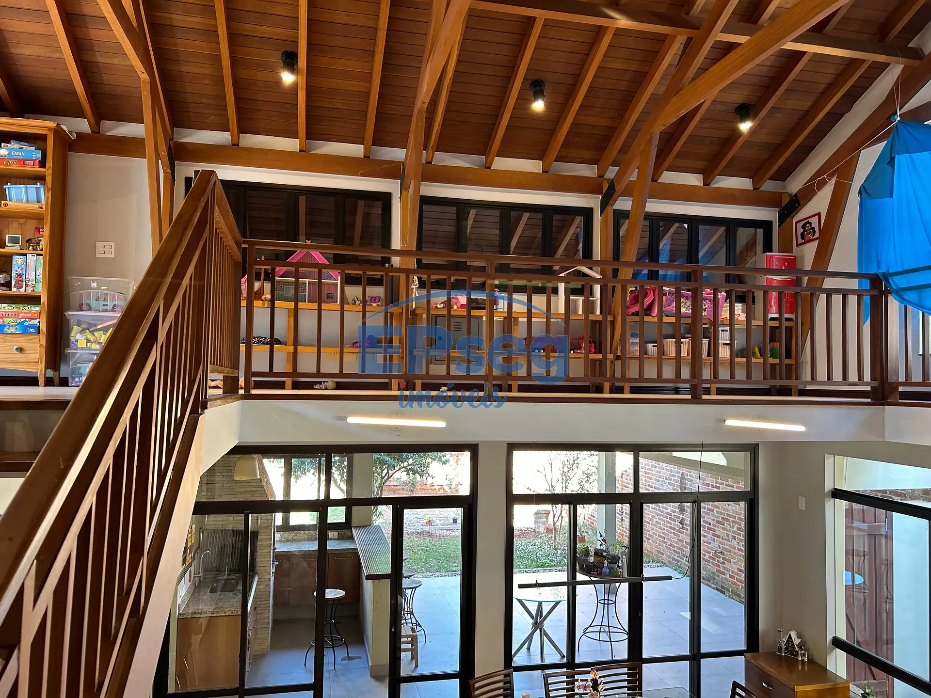 Casa, 3 quartos, 302 m² - Foto 64