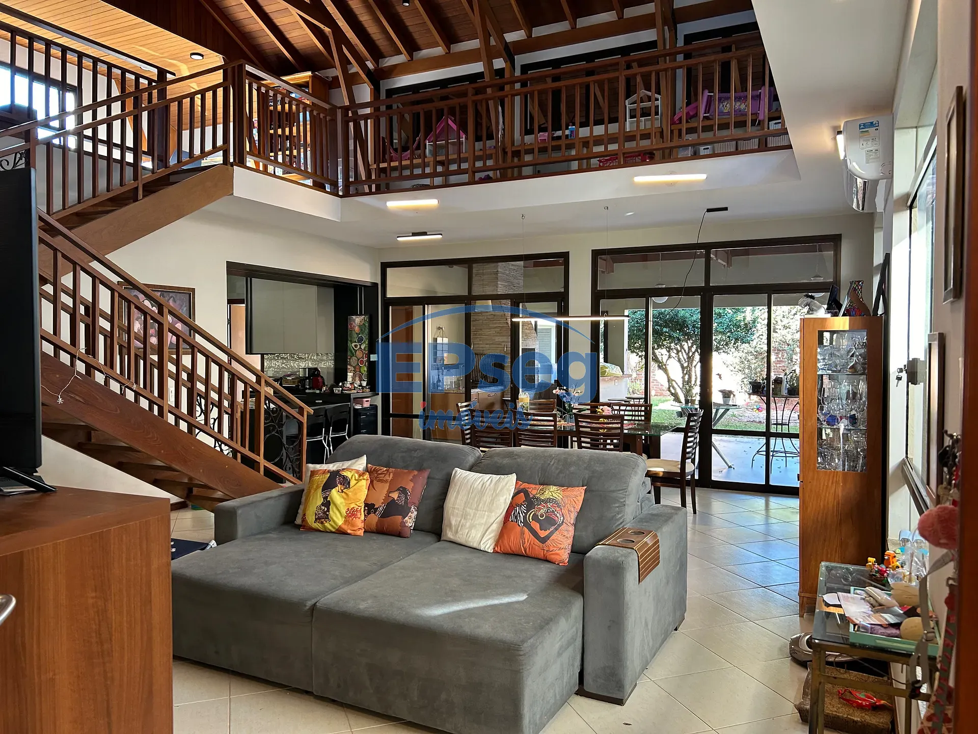 Casa, 3 quartos, 302 m² - Foto 4