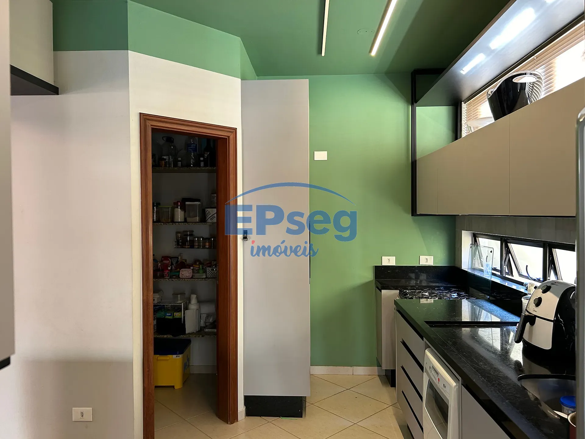 Casa, 3 quartos, 302 m² - Foto 10