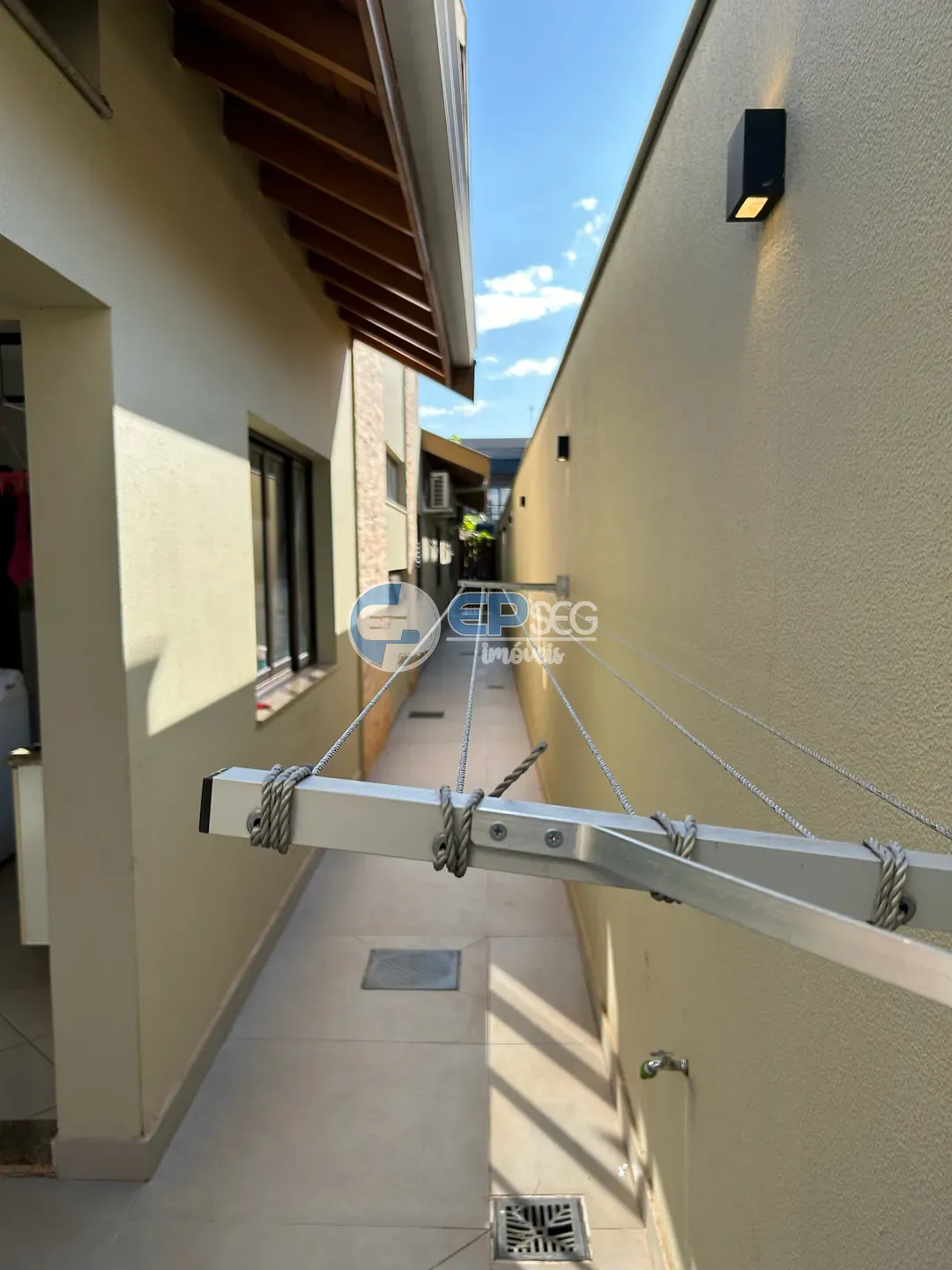 Casa, 3 quartos, 302 m² - Foto 35