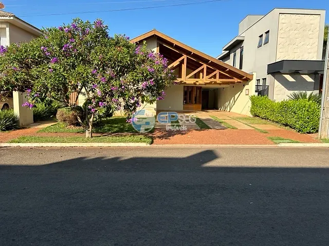 Casa com 762m² 3 quartos e 4 banheiros, à venda, no bairro Esperança em Londrina