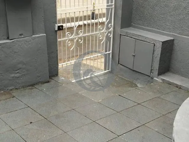 Casa à venda ou para alugar, no bairro Vila Gomes Cardim em São Paulo