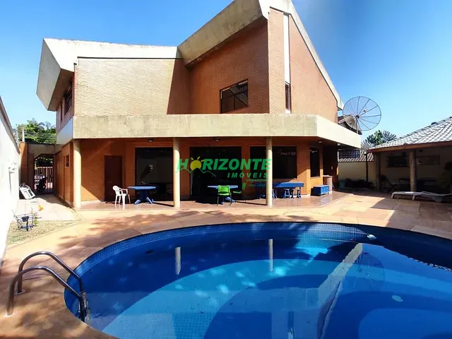 Casa com 517m² 4 quartos e 5 banheiros, à venda, no bairro Jardim Apolo em São José dos Campos
