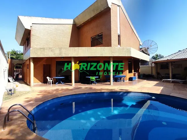 Casa com 517m² 4 quartos e 5 banheiros, à venda, no bairro Jardim Apolo em São José dos Campos