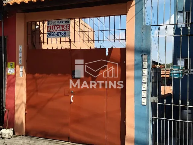 Casa com 55m² 4 quartos e 1 banheiro, para alugar, no bairro Vila Pirajussara em São Paulo