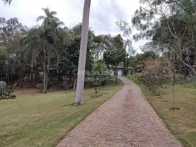 Casa com 5022m² 4 quartos e 5 banheiros, à venda, no bairro Condomínio Fazenda Duas Marias em Jaguariúna