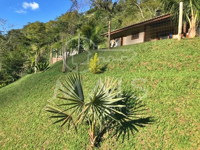 Foto do Casa - Casa com 2 dormitórios à venda, 80 m² por R$ 550.000,00 - Alberto Torres - Areal/RJ | Istelet Imóveis