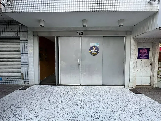 Casa para alugar, no bairro Centro em Paulo Afonso