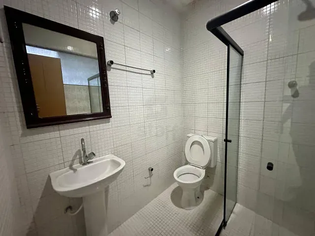Casa para alugar, no bairro Centro em Paulo Afonso