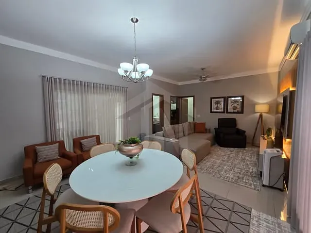 Casa com 300m² 3 quartos e 5 banheiros, à venda, no bairro Jardim San Marco em Ribeirão Preto