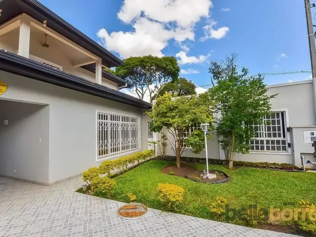 Prédio com 416m², à venda, no bairro Água Verde em Curitiba