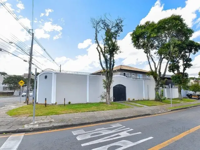 Prédio com 416m², à venda, no bairro Água Verde em Curitiba
