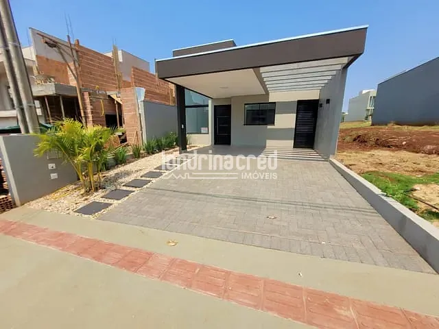 Casa com 150m² 3 quartos e 2 banheiros, à venda, no bairro Heimtal em Londrina