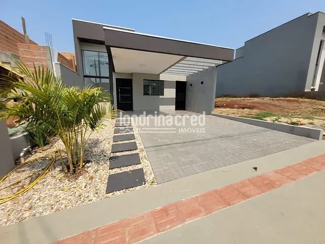 Casa com 150m² 3 quartos e 2 banheiros, à venda, no bairro Heimtal em Londrina