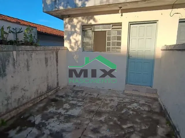 Casa com 60m² 1 quarto e 1 banheiro, para alugar, no bairro Taboão em Diadema