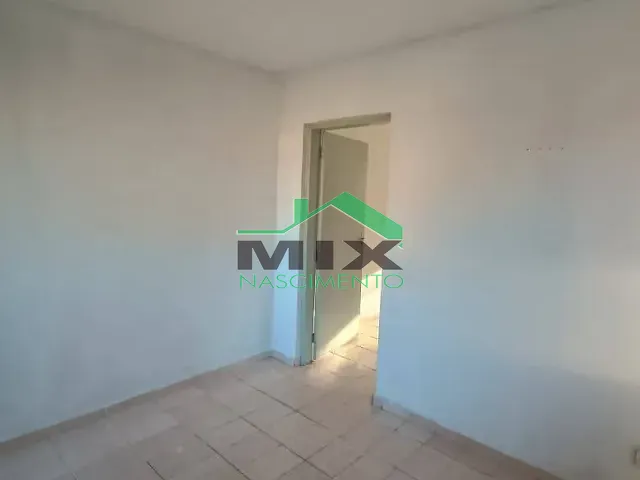 Casa com 60m² 1 quarto e 1 banheiro, para alugar, no bairro Taboão em Diadema