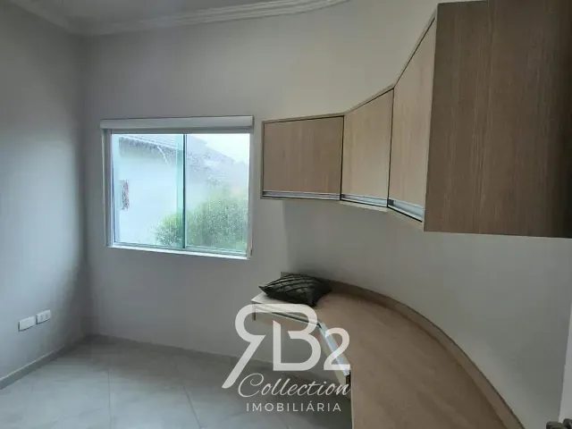 Casa 3 quartos e 4 banheiros, à venda ou para alugar, no bairro Villaggio Capríccio em Louveira