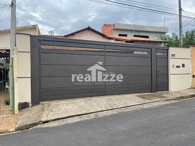 Casa com 247m² 3 quartos e 1 banheiro, à venda, no bairro Jardim Isaura em Itapira