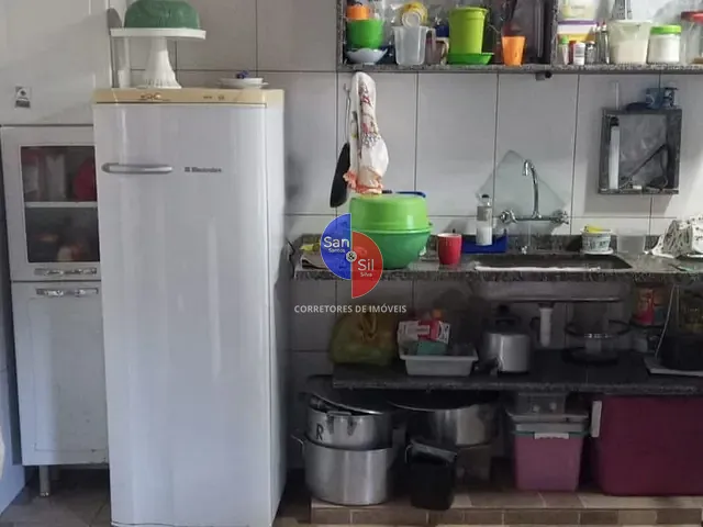 Casa com 4186m² 2 quartos e 1 banheiro, à venda, no bairro Corujas em Guapimirim