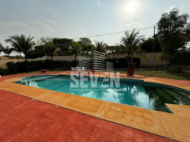 Casa com 6000m², à venda, no bairro Jardim Shangri-Lá em Bauru
