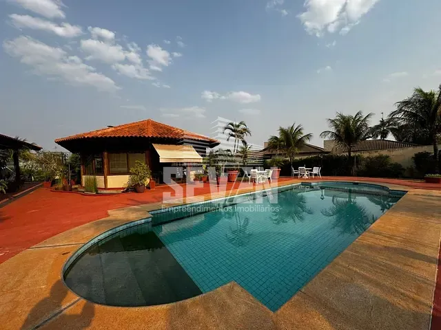Casa com 6000m², à venda, no bairro Jardim Shangri-Lá em Bauru