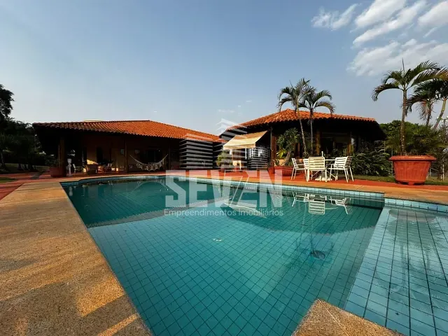 Casa com 6000m², à venda, no bairro Jardim Shangri-Lá em Bauru