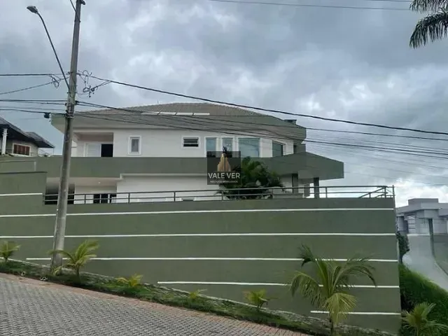 Casa com 750m² 4 quartos e 5 banheiros, à venda ou para alugar, no bairro Condomínio Residencial Jaguary em São José dos Campos