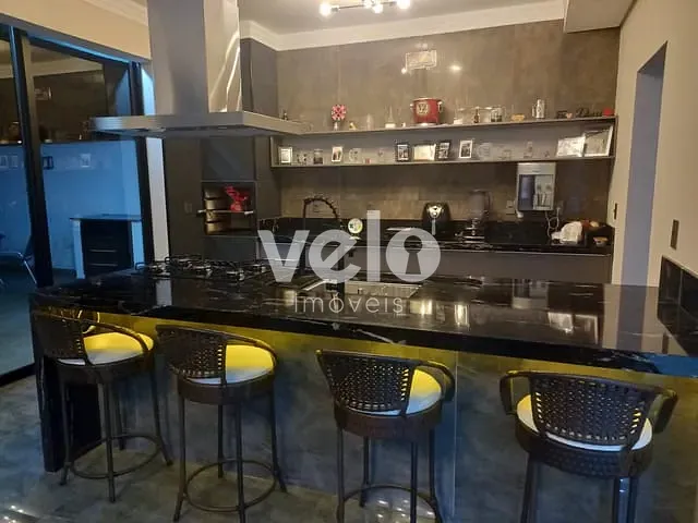 Casa com 308m² 3 quartos e 3 banheiros, à venda, no bairro Loteamento Residencial Parque das Araucárias em Taubaté