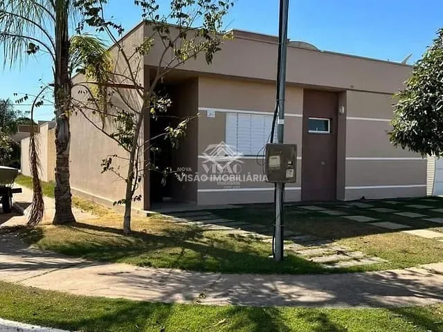 Casa com 52m² 2 quartos e 1 banheiro, à venda, no bairro RESERVA CELESTE em Sinop