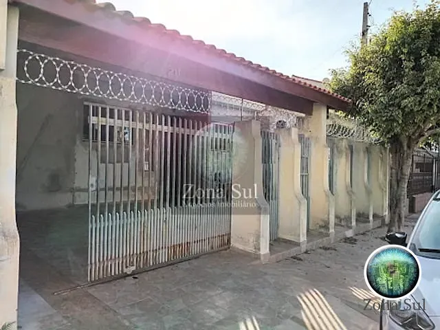Casa com 196m² 2 quartos e 2 banheiros, à venda, no bairro Parque Bela Vista em Votorantim