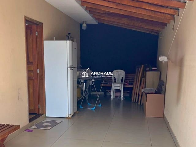 Casa com 140m² 2 quartos e 1 banheiro, à venda, no bairro Residencial Interlagos em Apucarana
