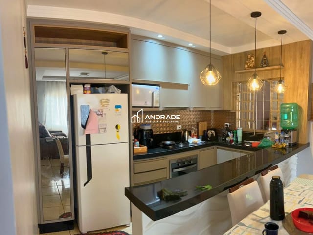 Casa com 140m² 2 quartos e 1 banheiro, à venda, no bairro Residencial Interlagos em Apucarana