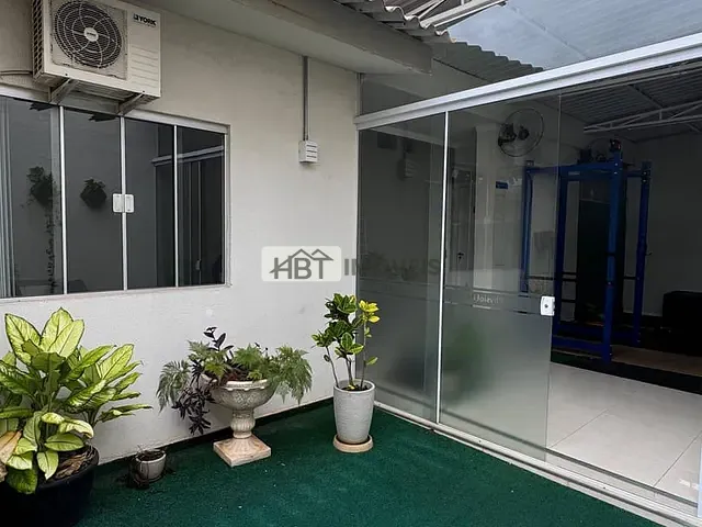 Casa com 400m², para alugar, no bairro Vila Guedes de Azevedo em Bauru