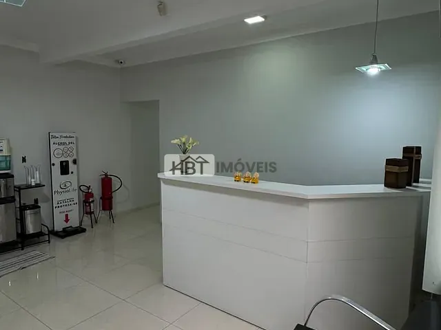 Casa com 400m², para alugar, no bairro Vila Guedes de Azevedo em Bauru