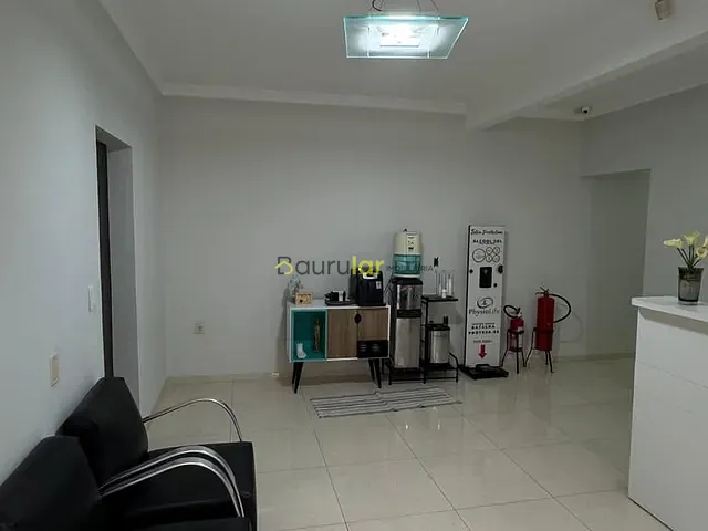 Casa com 400m², para alugar, no bairro Vila Guedes de Azevedo em Bauru