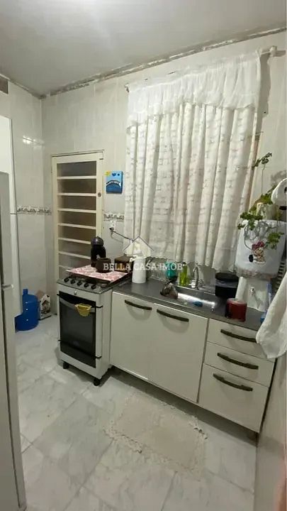 Casa à venda com 3 quartos, 103m² - Foto 4
