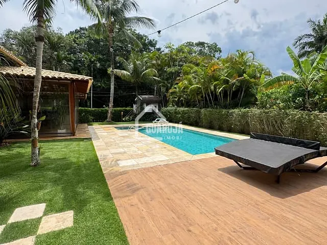 Casa 4 quartos e 5 banheiros, à venda, no bairro Balneário Praia do Pernambuco em Guarujá
