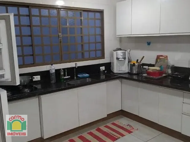 Casa com 360m² 7 quartos e 7 banheiros, à venda, no bairro Jardim Santa Barbara em Pirenópolis