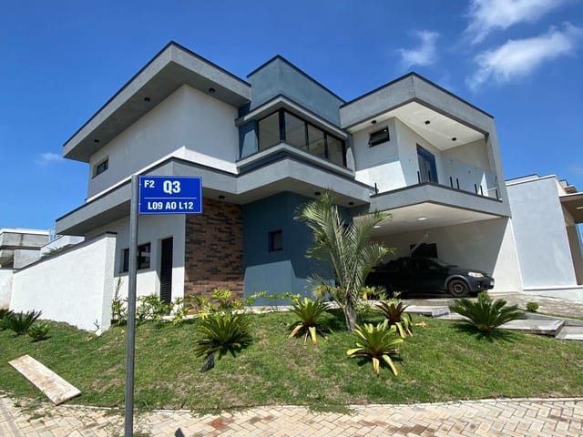 Casa 3 quartos e 5 banheiros, à venda, no bairro Cézar de Souza em Mogi das Cruzes