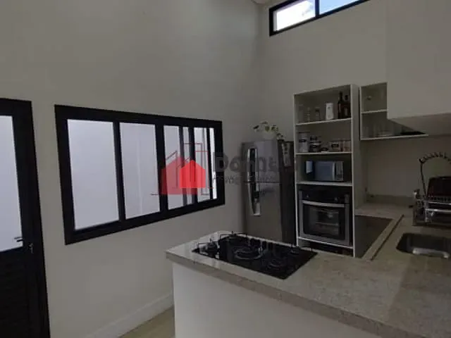 Casa com 199m² 2 quartos e 3 banheiros, à venda, no bairro Vila Prado em Pindamonhangaba