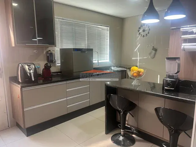 Casa 3 quartos e 3 banheiros, à venda, no bairro Jardim Santa Marta em Sorocaba