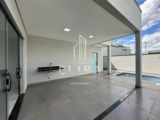 Casa com 304m² 3 quartos e 3 banheiros, à venda, no bairro Jardim Recanto das Águas em Nova Odessa